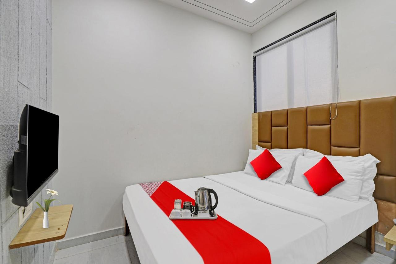 Hotel O Royal Orbit Surat Exterior foto