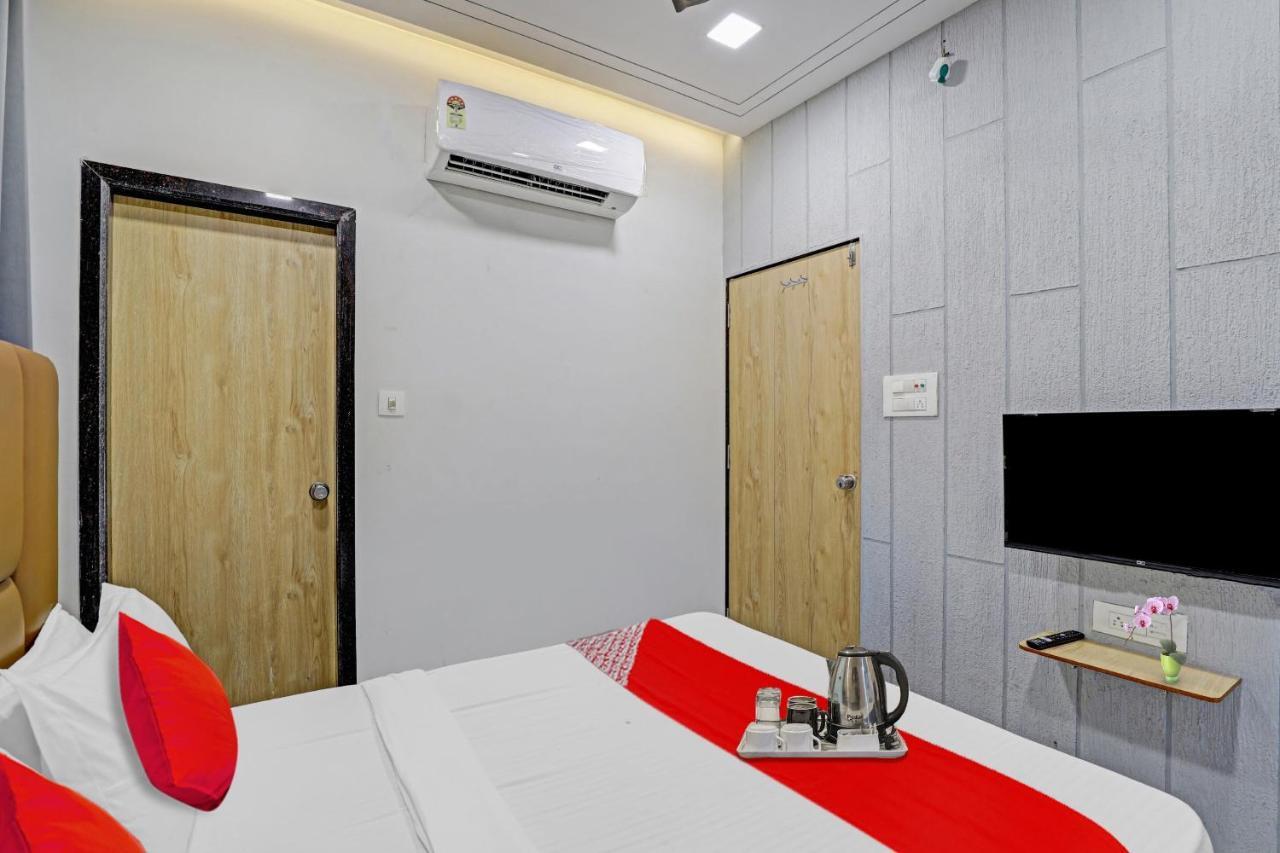 Hotel O Royal Orbit Surat Exterior foto